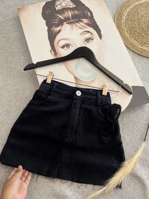 SAIA JEANS PRETA - comprar online