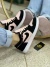 Air Jordan 1 Low Guava Ice na internet