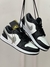 AIR JORDAN 1 LOW na internet