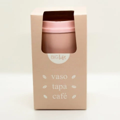 Vaso Rosa con tapa café y packaging