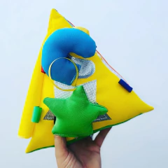 Juego Piramide Sensorial Texturas Didactico Bebes P.c - comprar online