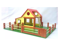 Granja Casita De Madera Didactica 48cm X 38cm Y 24cm - comprar online