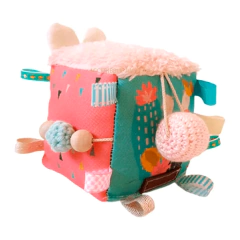 Cubo Didactico Sensorial Sonajero Motricidad Alpaca 12x12cm - comprar online