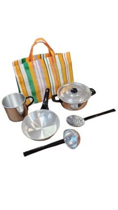Set Cocina Olla Sarten Lechera Cucharon + Bolsa Infantil en internet