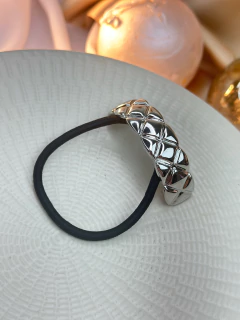 Xuxinha curvada modelo couro XUPD01 - Ruchelli Bijoux