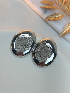 Brinco oval/vazado BRIJT09 - Ruchelli Bijoux