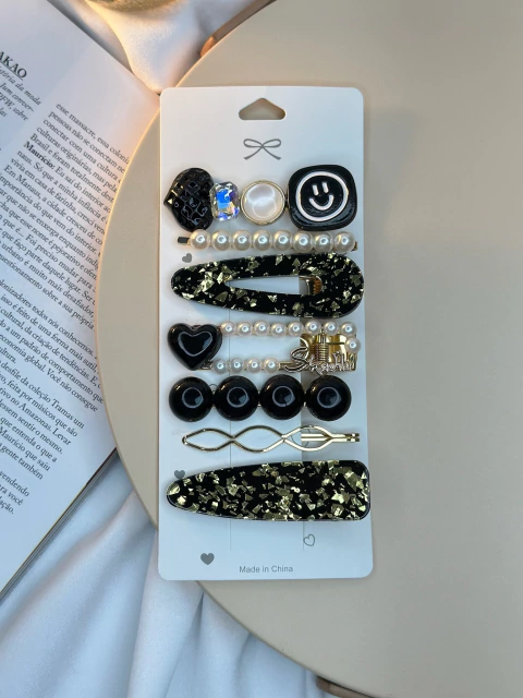 Cartelona 7 peças preta flocada com dourada CARPK01 - comprar online