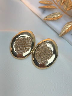 Brinco oval/vazado BRIJT09 - Ruchelli Bijoux