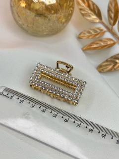 Piranha P cravejada quadrada PIVR07 na internet