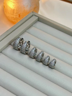 Trio de brico gota cravejada BRIFD10 na internet