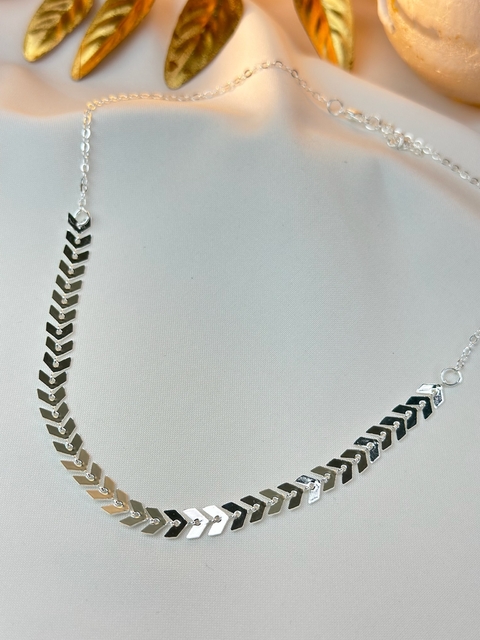 Chocker FOLHEADO PRATA escamas COMU12 - comprar online