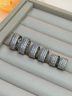 Trio de brico quadrada cravejada BRIFD10 na internet