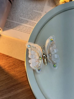 Bico de pato borboleta que voa vidro/Ponto de luz BCMU06 - Ruchelli Bijoux