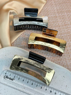 Piranha G quadrada placa metalizada PIYU01 na internet