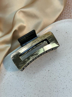 Piranha G quadrada placa metalizada PIYU01 - loja online