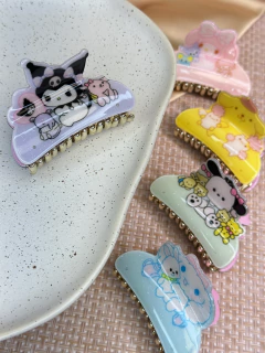 Piranha M turma Kuromi PIYU01 na internet