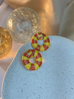 Brinco redondo resinado listras BRIRI01 - Ruchelli Bijoux