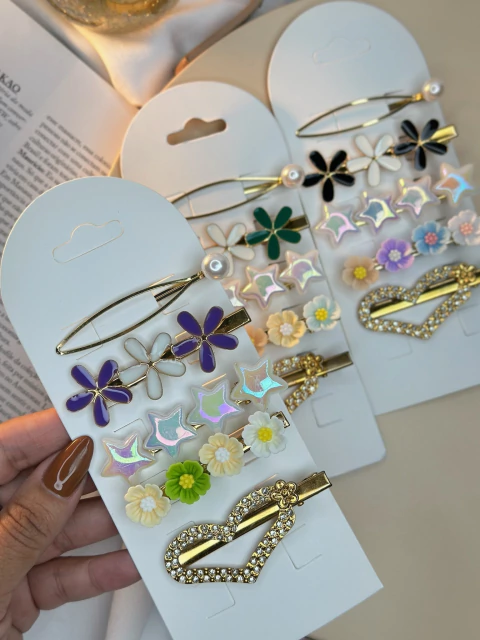 Cartelona 5 peças 3 flores resinadas CARMU01 - comprar online