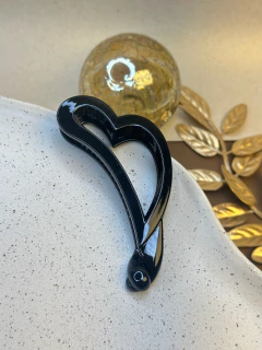 Bananinha coração translucido BAMU05