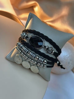 Kit de pulseira courino pedra e moedas PUJ01 - Ruchelli Bijoux