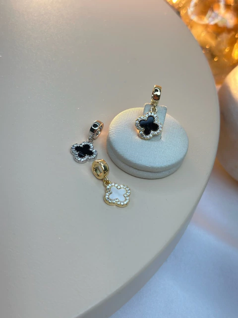 Pingente colar/pulseira trevo PINPK01 - comprar online