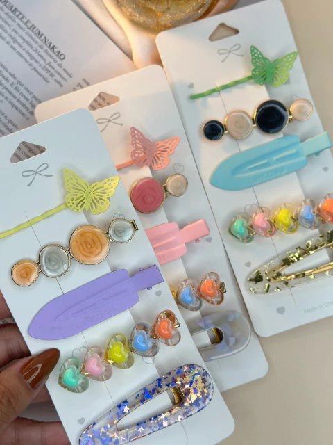 Cartelona 5 peças flocada e grampo de borboleta CAROT01 - comprar online