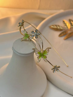 Tiara ferro borboleta detalhada resinada TILS07 - Ruchelli Bijoux