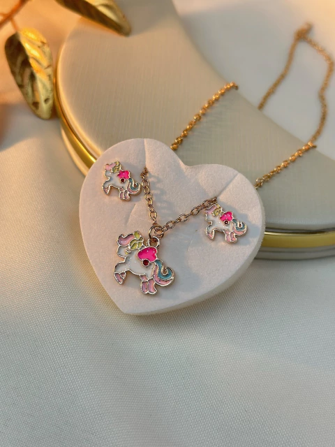 Kit brinco e colar infantil sortido UNICONIO INFGR10 - comprar online