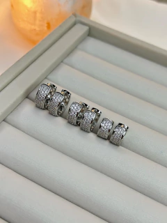 Trio de brico redondo cravejado BRIFD10 na internet