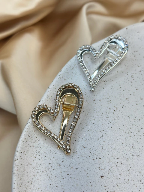 Bico de pato coração cravejado BCJT01 - comprar online