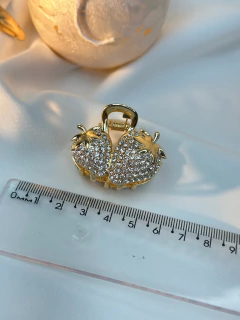 Piranha p morango cravejada PILR08 na internet