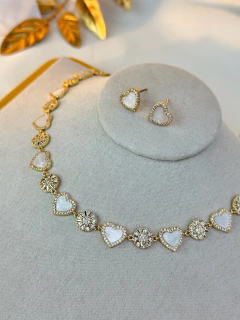 Kit colar/brinco LUXO corações madrepérola COSN06 na internet