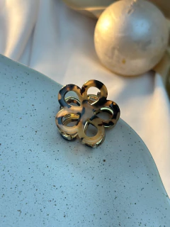 Piranha ferro P flor luxo vazada PIPK01 - Ruchelli Bijoux