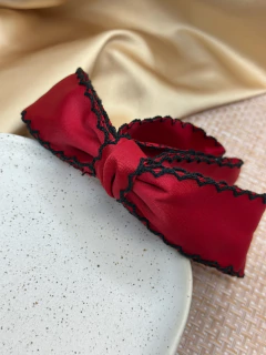 Bananinha Laço Bordado BAPK01