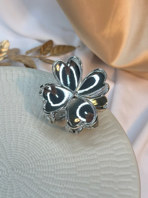 Piranha ferro G trevo PIJC01 - comprar online