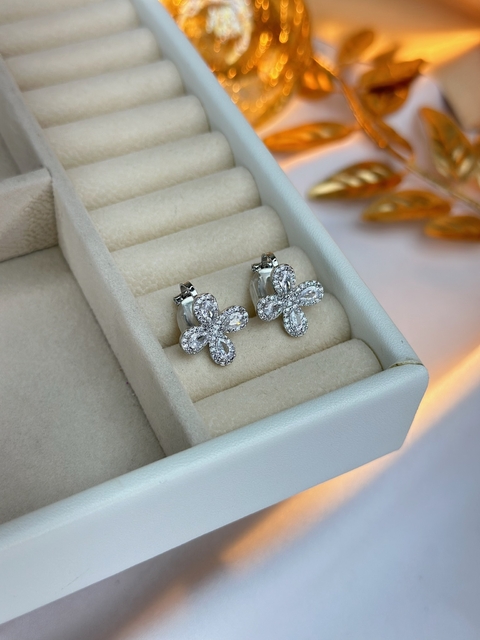 Brinco de pressão flor zircônia níquel BRIJU01 - comprar online