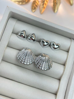Trio de brinco concha/coração BRIMU09 - Ruchelli Bijoux