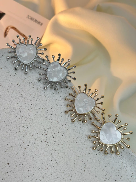 Brinco coração madre pérola BRISN04 - comprar online