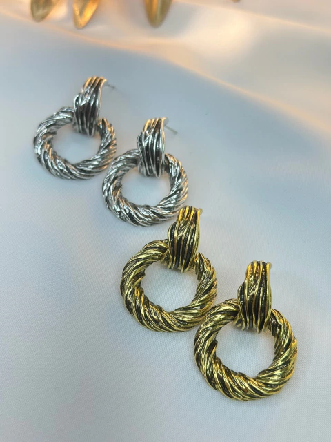 Brinco envelhecido circulo torcido BRILC03 - comprar online