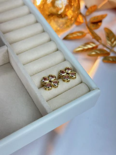 Brinco trevo zircônia BRIJT01 na internet