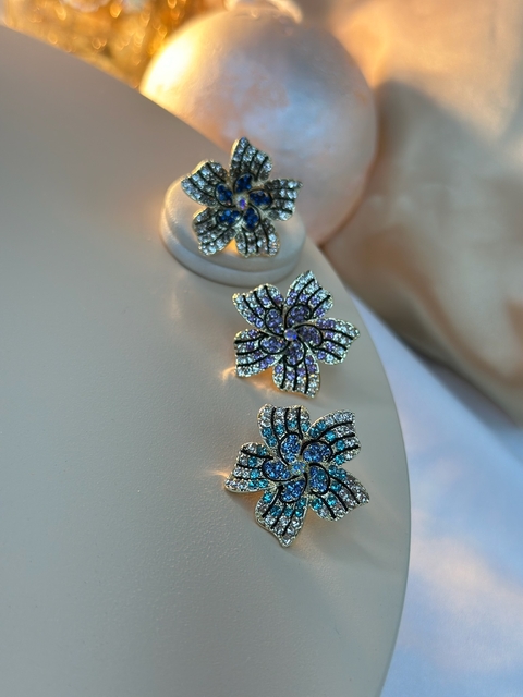 Broche flor cravejada BROLR01 - comprar online