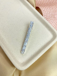 Bico de pato ZIRCÔNIA triangulo jt08 - Ruchelli Bijoux