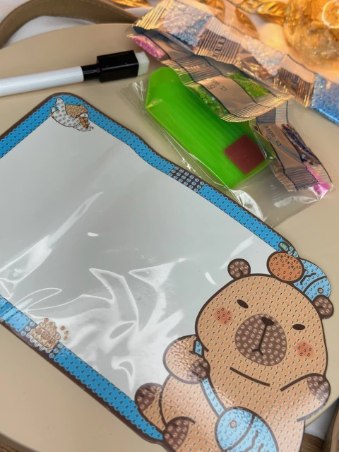Lousa ima com pintura diamante Capivara com caneta INFCR01 - comprar online