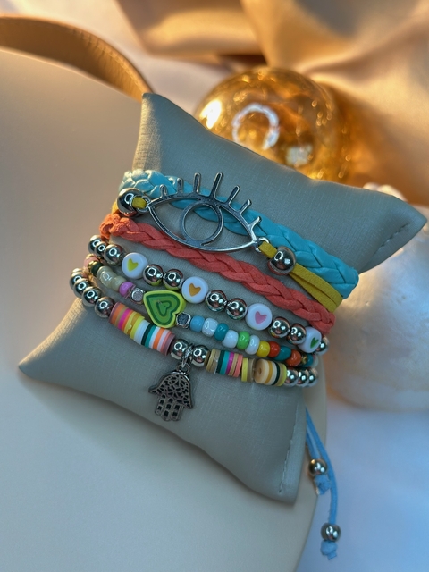 Kit de pulseira com olho grego colorida PUJ01 - comprar online