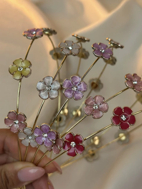 Tiara ferro flor resinada TILS07 - comprar online