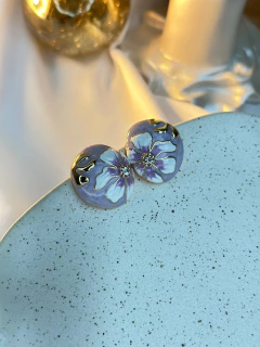 Brinco botão flor pintada com dourado BRIPD01 - loja online