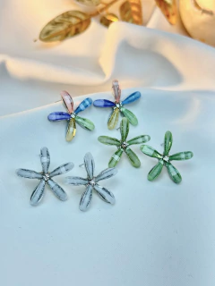 Brinco flor aplicação BRILA03 na internet