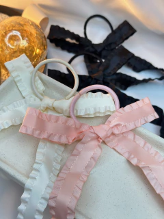 Dupla scrunchie laço XUFD02 na internet