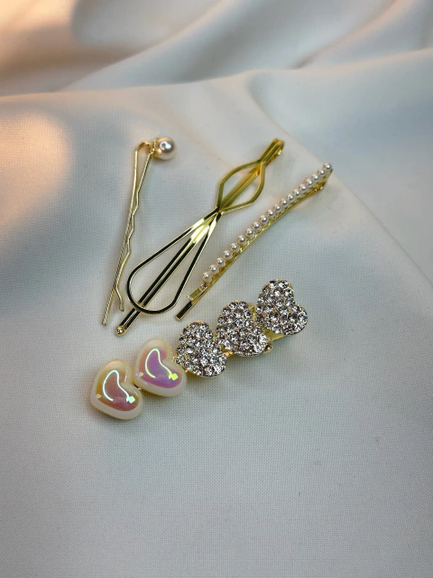 Kit 4 peças corações cravejados/perolados BCLR01 - comprar online