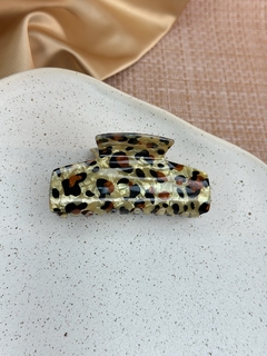 Piranha G quadrada fechada acetato animal print PIYU01 - comprar online